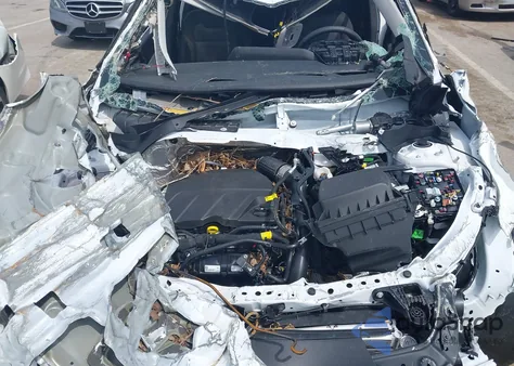 2025 Chevrolet Trax Fwd Lt from USA, damaged, VIN KL77LHEP6SC081711